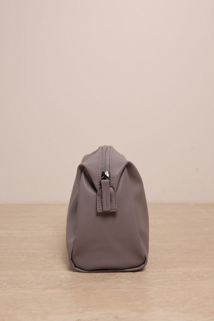 The HACH Toiletry Bag