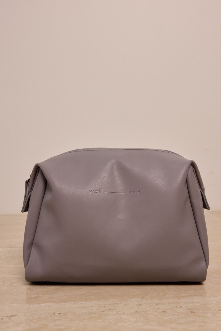 The HACH Toiletry Bag